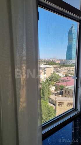 Продается 4-комн. вторичка 110 м², м. Нариман Нариманов, photo 1 from 21