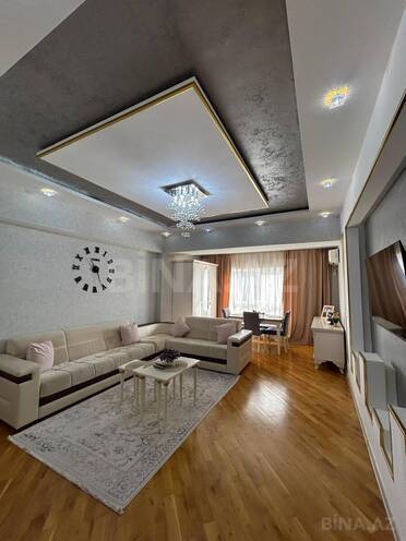 Продается 2-комн. новостройка 70 м², м. Ази Асланов, photo 3 from 16