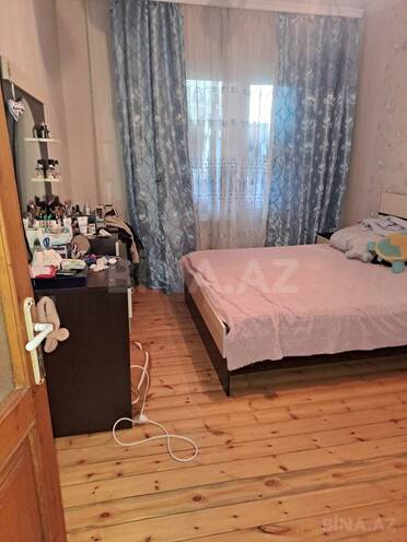 Продается 2-комн. вторичка 65 м², м. Иншаатчылар, photo 8 from 12