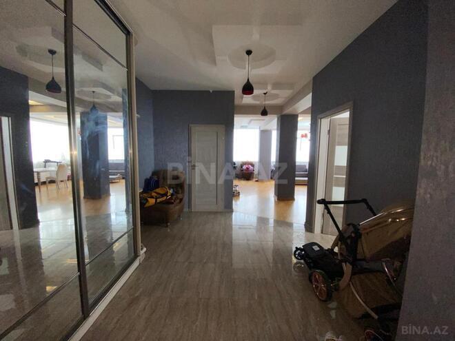 Продаётся 3-комн. новостройка 130 м², м. Кара Караев, photo 12 from 18