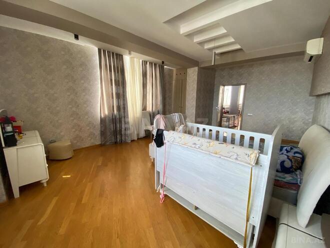 Продаётся 3-комн. новостройка 130 м², м. Кара Караев, photo 8 from 18