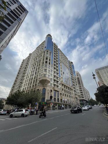 Satılır 3 otaqlı yeni tikili 177 m², 28 May m., photo 1 from 15