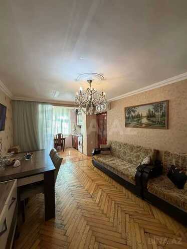 Продаётся 3-комн. вторичка 42 м², м. Ази Асланов, photo 1 from 12