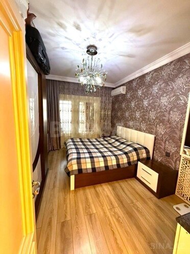 Продается 3-комн. вторичка 65 м², м. Гянджлик, photo 8 from 16