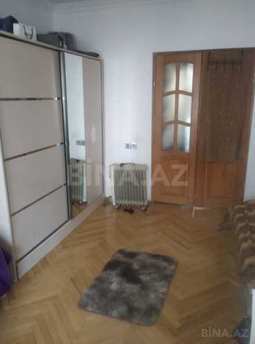İcarəyə verilir 3 otaqlı köhnə tikili 80 m², Bakıxanov q., photo 1 from 8