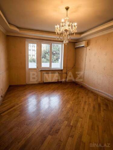 Продается 3-комн. вторичка 90 м², м. 20 января, photo 3 from 16
