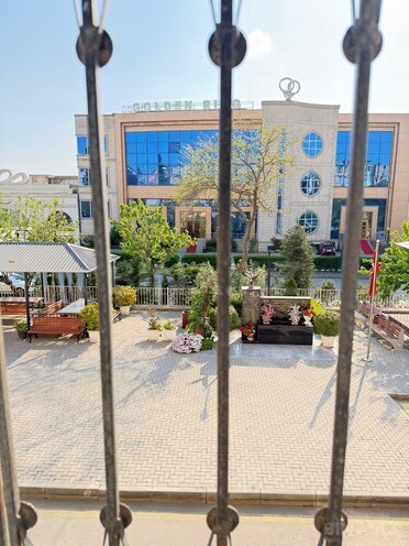 Satılır 2 otaqlı köhnə tikili 50 m², Xalqlar Dostluğu m., photo 3 from 21