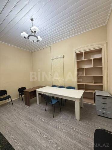 Сдаётся 3-комн. офис 65 м², м. Ичеришехер, photo 4 from 19