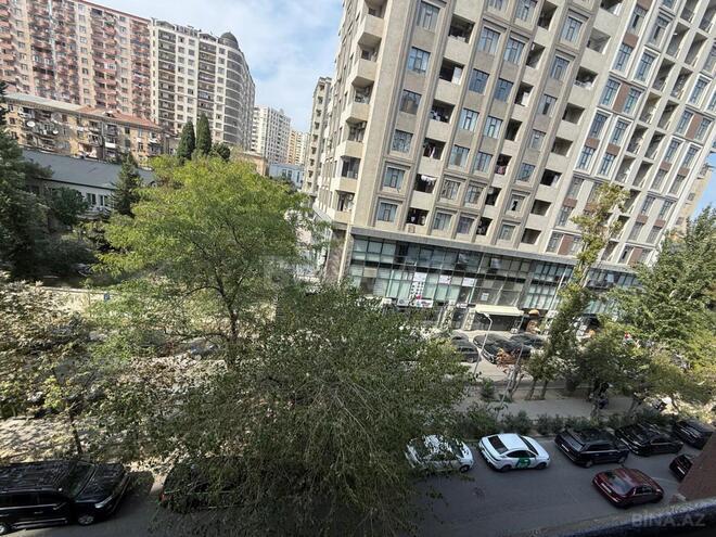 Сдается 2-комн. новостройка 70 м², м. Нариман Нариманов, photo 15 from 24