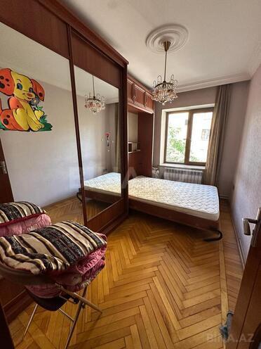 Продаётся 3-комн. вторичка 75 м², м. Низами, photo 9 from 18