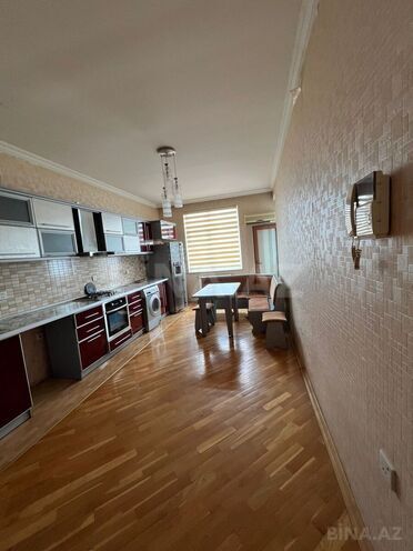Сдаётся 3-комн. новостройка 150 м², м. 8 ноября, photo 5 from 13