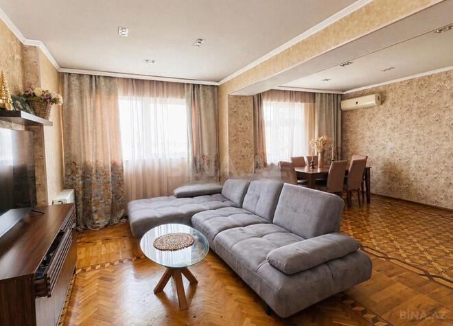 Satılır 4 otaqlı köhnə tikili 105 m², Memar Əcəmi m., photo 3 from 11