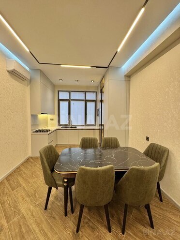 Сдается 2-комн. новостройка 85 м², м. Кероглу, photo 1 from 11