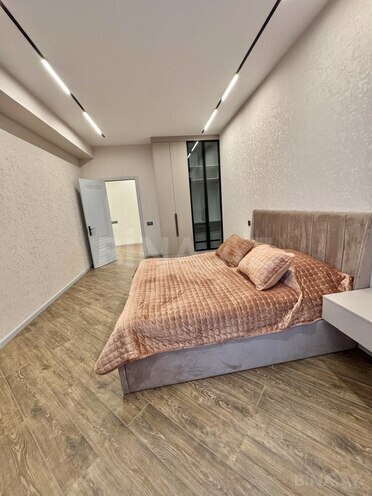 Сдается 2-комн. новостройка 85 м², м. Кероглу, photo 7 from 11