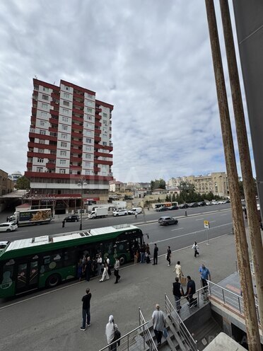 Satılır  obyekt 128 m², İnşaatçılar m., photo 3 from 6