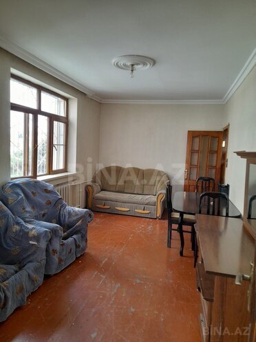 Продается 2-комн. вторичка 40 м², пос. Бакиханова, photo 3 from 17