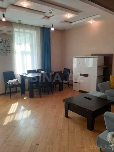 Сдаётся 2-комн. вторичка 60 м², м. Низами, photo 4 from 16
