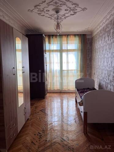 Сдается 3-комн. вторичка 62 м², м. Нефтчиляр, photo 5 from 9