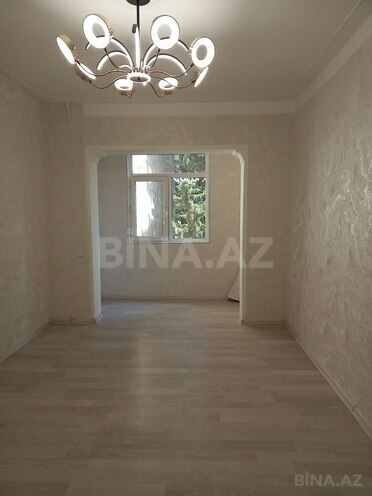 Satılır 2 otaqlı köhnə tikili 55 m², Həzi Aslanov m., photo 1 from 10