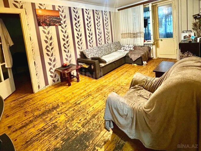 Продается 2-комн. вторичка 50 м², м. Кара Караев, photo 10 from 20