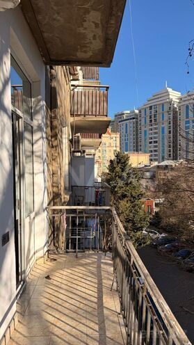 Satılır 1 otaqlı köhnə tikili 45 m², Nizami m., photo 13 from 15