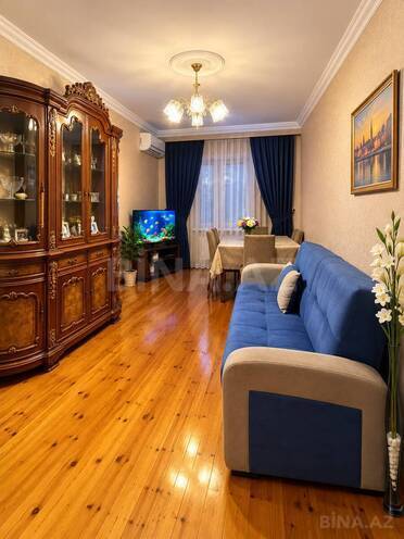 Продаётся 2-комн. вторичка 60 м², пос. Ази Асланова, photo 1 from 9
