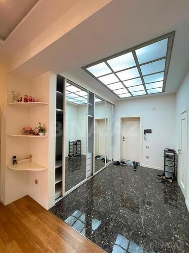 Сдается 3-комн. новостройка 165 м², м. Низами, photo 24 from 29