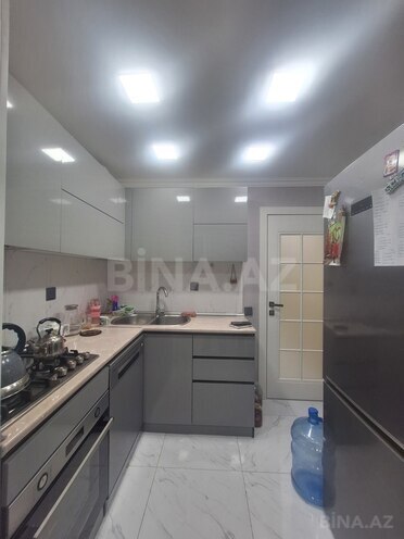 Продается 2-комн. вторичка 50 м², м. Элмляр Академиясы, photo 16 from 24