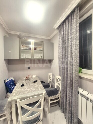 Продается 2-комн. вторичка 50 м², м. Элмляр Академиясы, photo 15 from 24