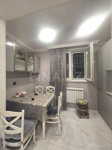 Продается 2-комн. вторичка 50 м², м. Элмляр Академиясы, photo 17 from 24