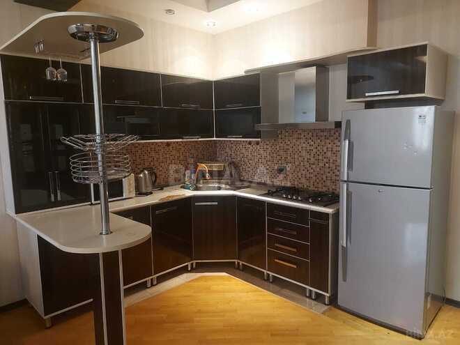Сдается 2-комн. новостройка 80 м², м. 28 мая, photo 9 from 13