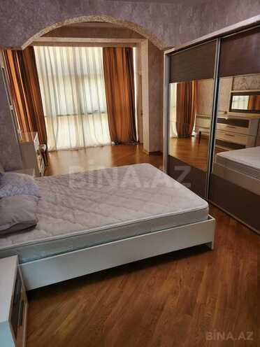 İcarəyə verilir 2 otaqlı yeni tikili 110 m², 28 May m., photo 5 from 11