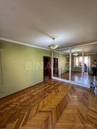 Satılır 3 otaqlı köhnə tikili 75 m², Yasamal r., photo 4 from 14