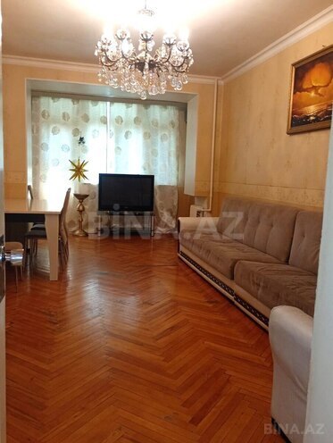 Satılır 3 otaqlı köhnə tikili 90 m², Gənclik m., photo 3 from 15