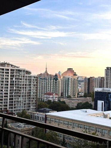 Satılır 4 otaqlı yeni tikili 146 m², 28 May m., photo 17 from 32