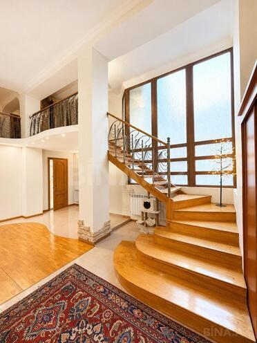 Satılır 5 otaqlı köhnə tikili 250 m², Sahil m., photo 5 from 18