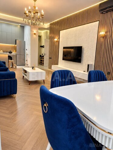 Сдаётся 2-комн. новостройка 65 м², м. Гянджлик, photo 1 from 8