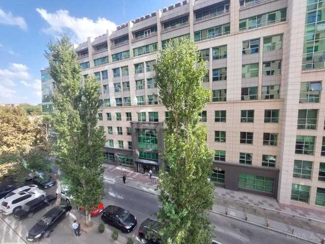 Satılır 2 otaqlı yeni tikili 92 m², 28 May m., photo 14 from 15