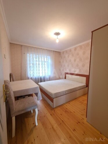 Satılır 2 otaqlı köhnə tikili 45 m², Bakıxanov q., photo 1 from 9
