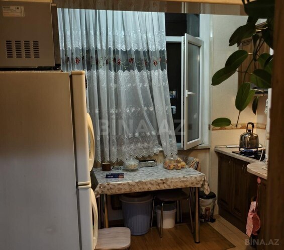 Satılır 3 otaqlı köhnə tikili 90 m², 8-ci mikrorayon q., photo 12 from 16