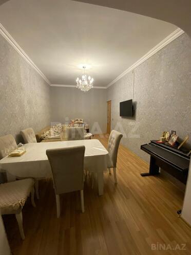 Satılır 4 otaqlı köhnə tikili 120 m², İnşaatçılar m., photo 8 from 25