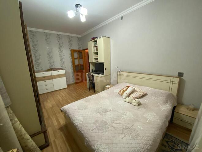 Satılır 4 otaqlı köhnə tikili 120 m², İnşaatçılar m., photo 9 from 25