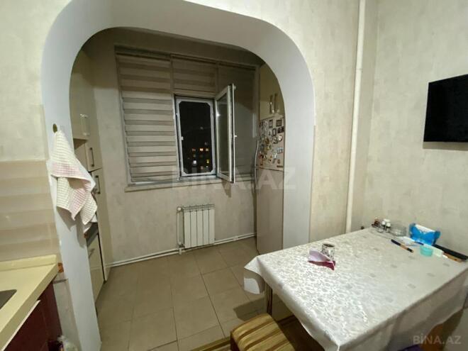 Satılır 4 otaqlı köhnə tikili 120 m², İnşaatçılar m., photo 18 from 25