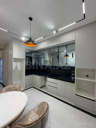 Продается 2-комн. новостройка 83 м², м. Низами, photo 5 from 14