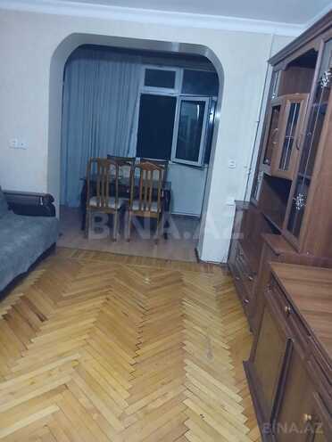 Satılır 3 otaqlı köhnə tikili 65 m², İnşaatçılar m., photo 7 from 12