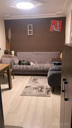Satılır 2 otaqlı köhnə tikili 37 m², Qara Qarayev m., photo 1 from 13