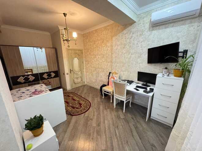 Продаётся 4-комн. вторичка 127 м², photo 9 from 29