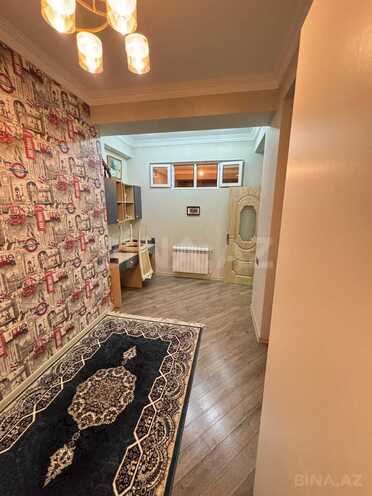 Продаётся 4-комн. вторичка 127 м², photo 15 from 29