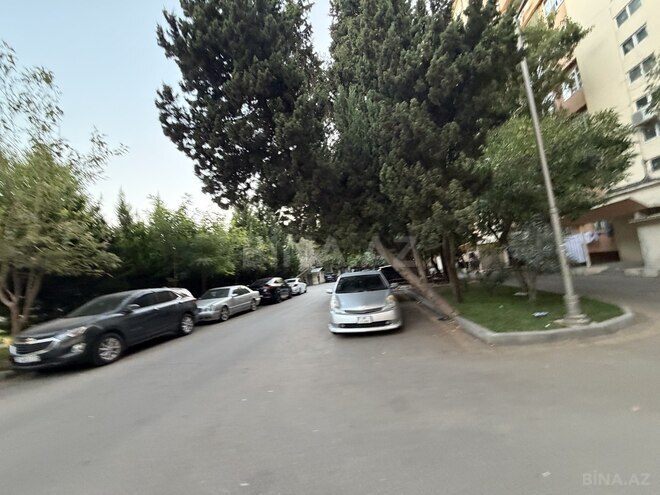 Продается 2-комн. вторичка 45 м², м. Нефтчиляр, photo 7 from 21