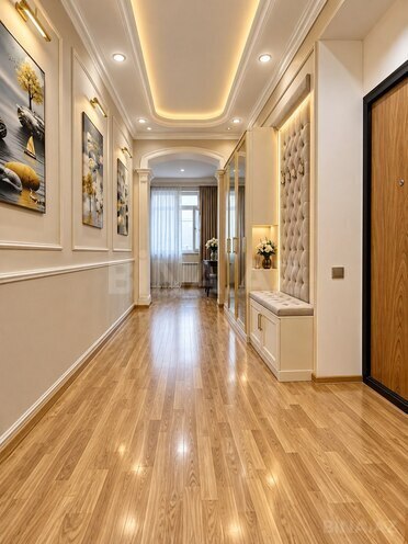 İcarəyə verilir 4 otaqlı köhnə tikili 160 m², Nizami m., photo 9 from 17